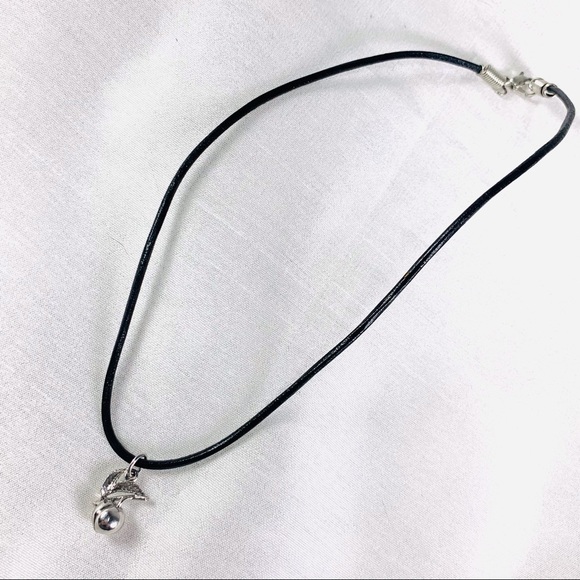 Silpada hammered sterling silver nugget on leather necklace - Picture 7 of 8